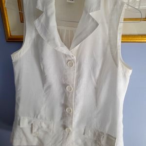 Susan Bristol Linen Blouse